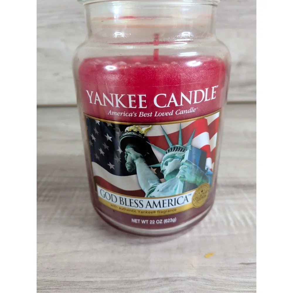 Yankee Candle God Bless America Collector's Edition Large Jar 22oz Red Candle